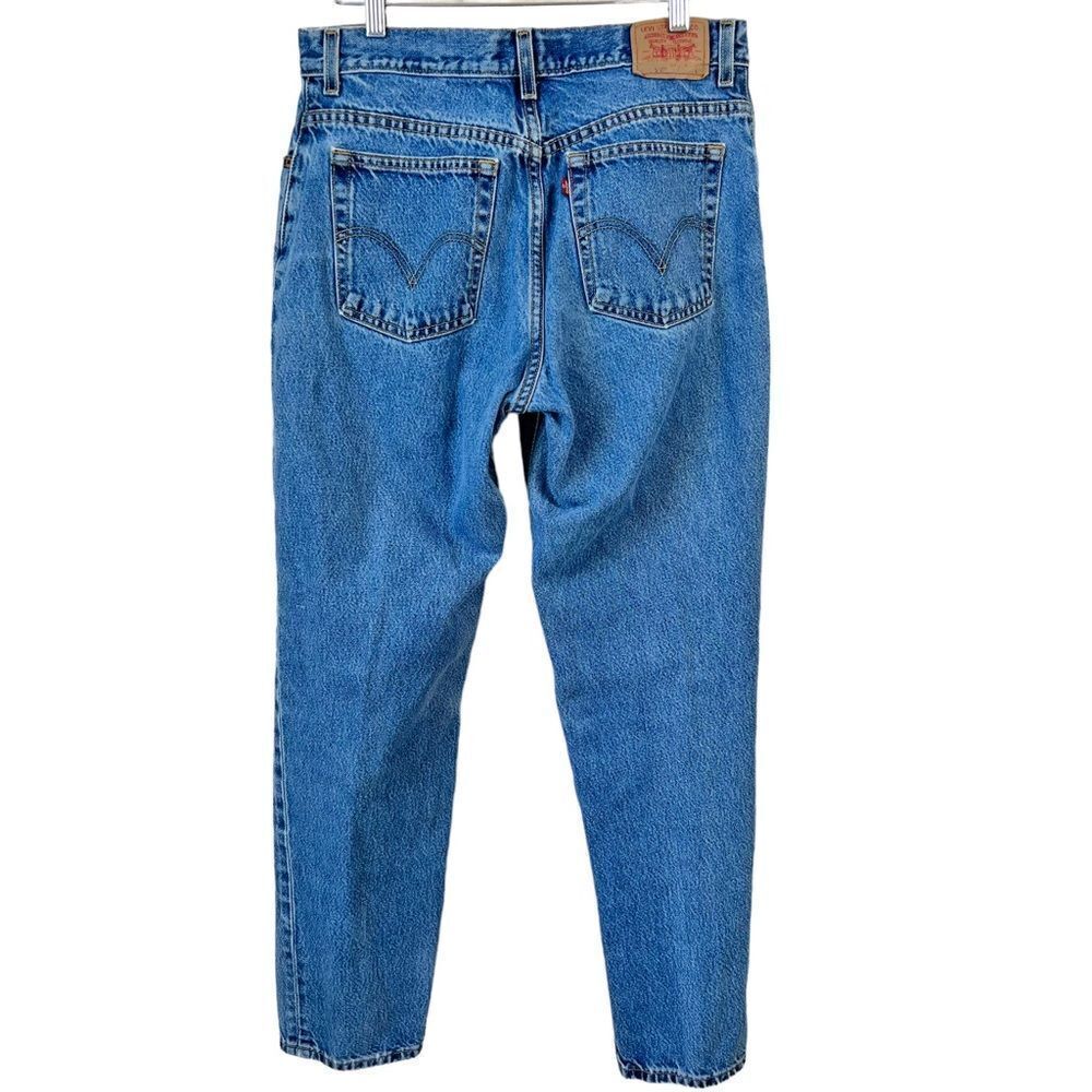 Levi’s Y2K Relaxed Fit Tapered 550 Jeans